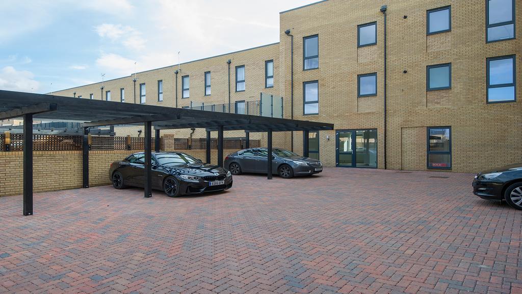 Tailored Stays - De Havilland House Cambridge Exteriör bild